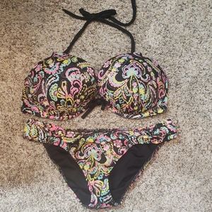 Victoria Secret 34DD top, small bottoms